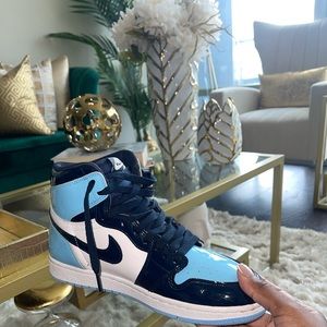 COPY - Women’s Air Jordan Retro 1 “Blue Chill” collectors sneaker! Size 8.5.